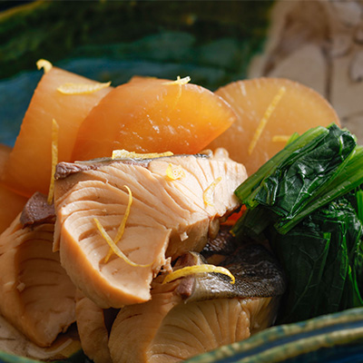 おすすめ_煮物（鰤大根、法蓮草、刻み柚子）