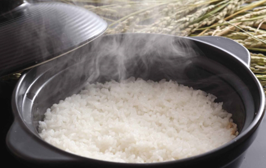 土鍋で炊き上げた和仁農園のご飯