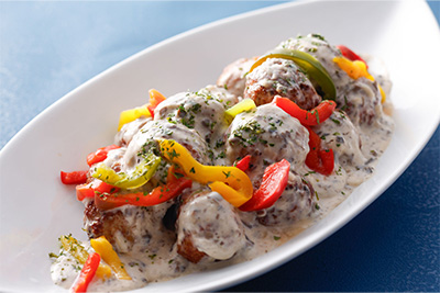 結旨豚のポルペッティ　きのこクリームソース