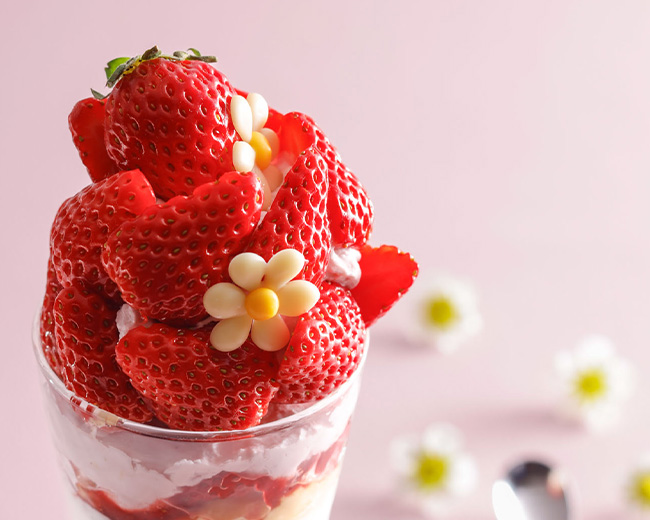 苺花(いちか)パフェ