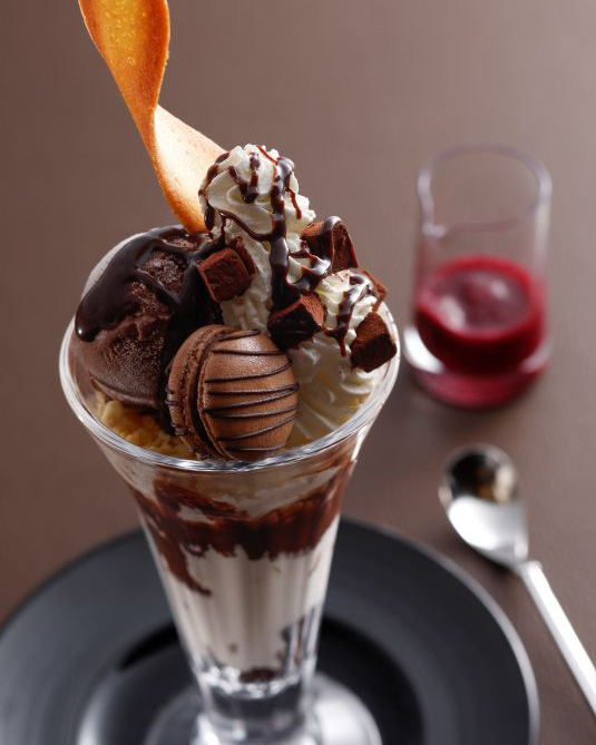 チョコレートパフェ