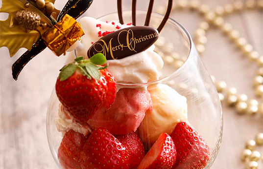 クリスマスパフェ