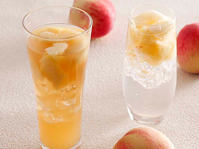 Hida Peach with Soda JPY864(tax included) Hida Peach with Soda JPY864(tax included)