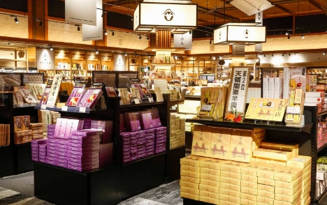 飛騨の魅力を、世界へ Sharing Hida's Charm with the World