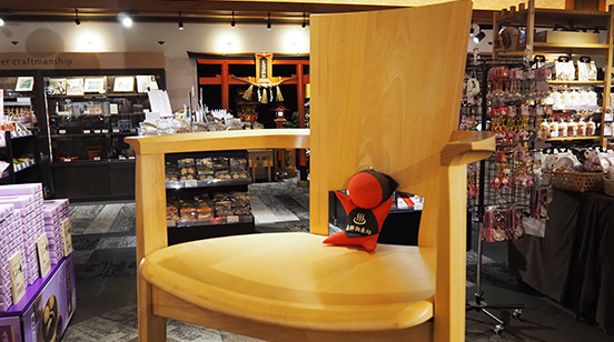 飛騨の家具Ⓡ ビッグチェア展示中