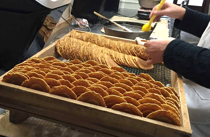 味噌煎餅の美味しさのミソは“味噌”にあった話