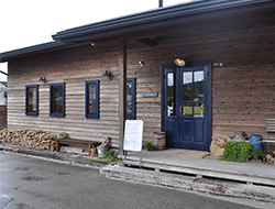 yakata coffee 緑の館高山店