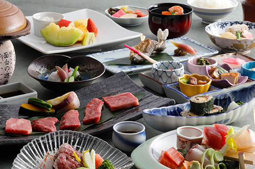 【早得45】【公式割】45日前までの予約でお一人様2,750円お得！お食事が選べる【特選プラン】