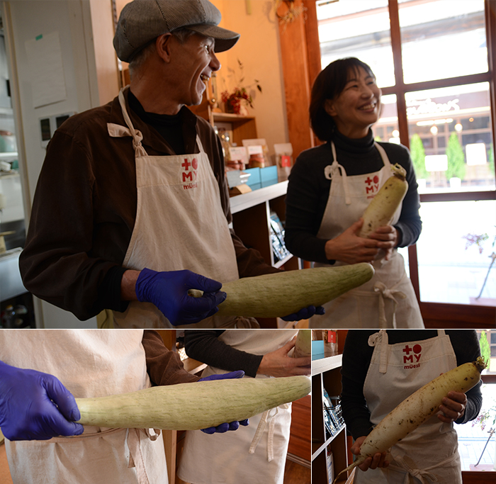 Tomさんの畑や近郊の農家から仕入れた野菜は鮮度バツグン